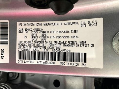 Used 2023 Toyota Tacoma SR AWD/4WD image 43