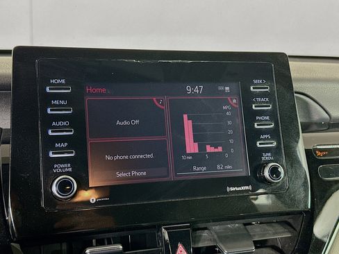 Used 2021 Toyota Camry SE FWD image 19