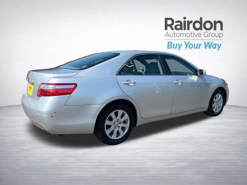 Used 2008 Toyota Camry XLE w/ Leather Pkg FWD image 7