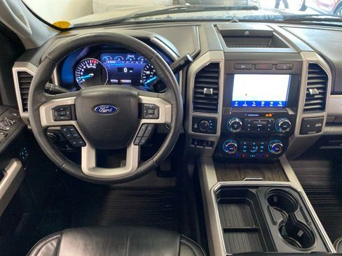 Used 2020 Ford F250 Lariat w/ Lariat Ultimate Package AWD/4WD image 17