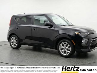 Used 2025 Kia Soul LX w/ LX Technology Package video 1