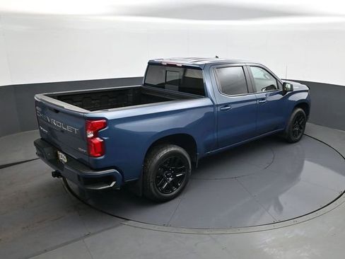 Used 2024 Chevrolet Silverado 1500 RST w/ Convenience Package II RWD image 17