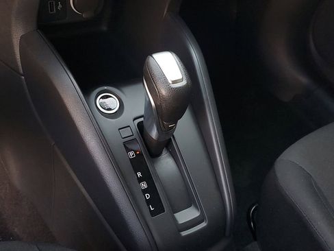 New 2025 Nissan Kicks Play S image 14