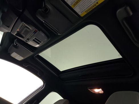 Used 2025 Subaru Crosstrek 2.5i Sport w/ Crosstrek Mirror Package image 31