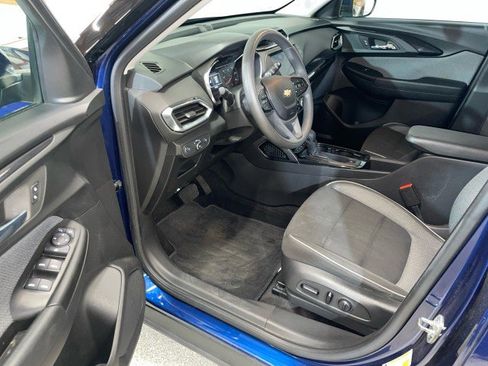 Used 2022 Chevrolet TrailBlazer LT image 10