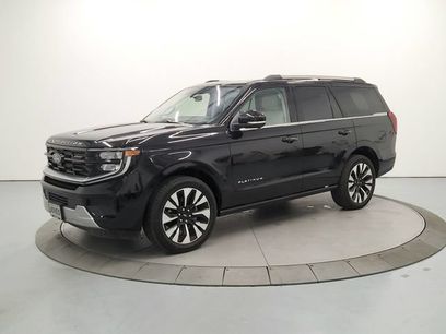 Used 2025 Ford Expedition Platinum w/ Driver's Package