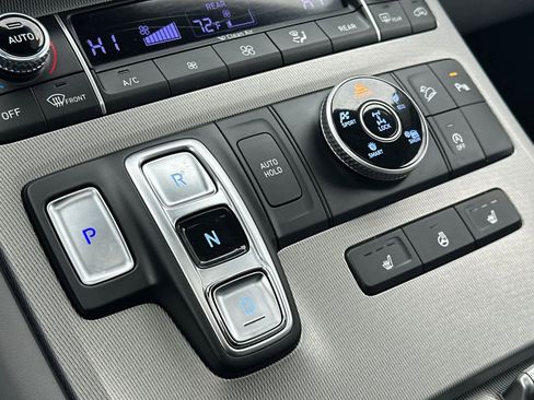 Used 2022 Hyundai Palisade SEL w/ Premium Package image 23