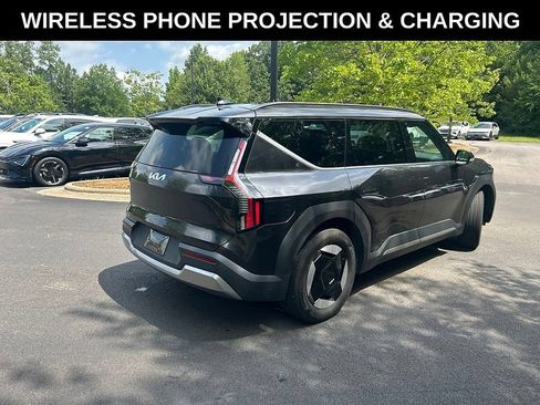 Used 2024 Kia EV9 Wind AWD/4WD image 4