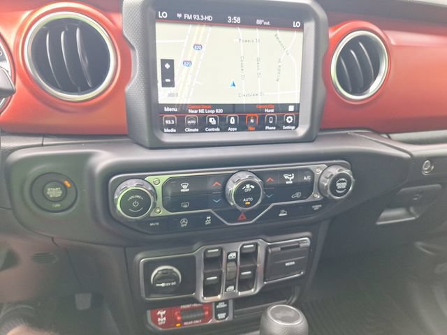 Used 2021 Jeep Wrangler Unlimited Rubicon AWD/4WD image 29