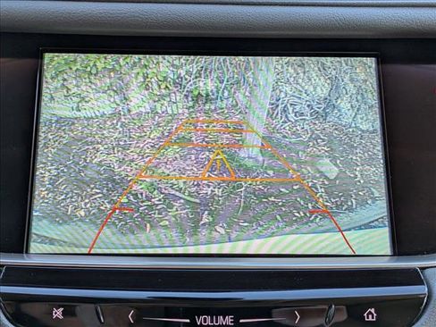 Used 2017 Cadillac XT5 Luxury w/ Driver Awareness Package image 11