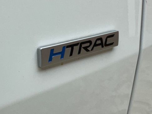Used 2023 Hyundai Santa Cruz SE AWD/4WD image 3