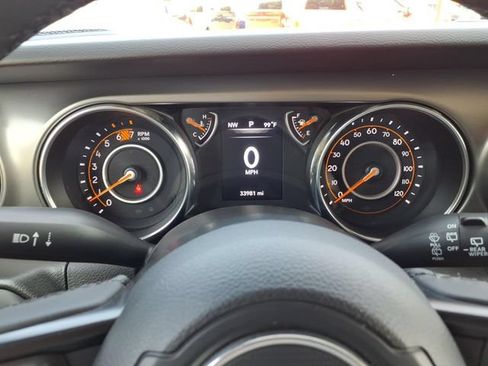 Used 2023 Jeep Wrangler Unlimited Sport AWD/4WD image 23