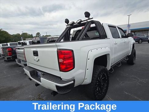 Used 2018 Chevrolet Silverado 1500 LT w/ All Star Edition AWD/4WD image 5