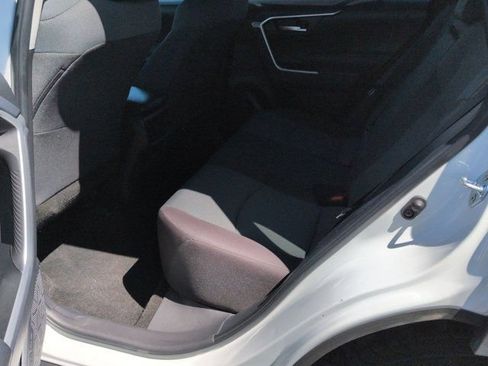 Certified 2025 Toyota RAV4 XLE AWD/4WD image 16