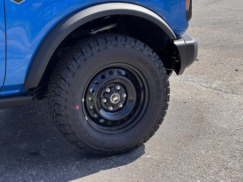 New 2026 Ford Bronco Big Bend image 9