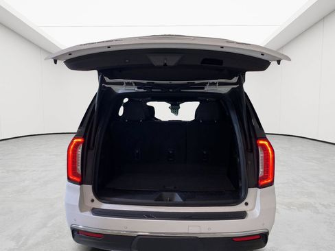 Used 2024 GMC Yukon AT4 w/ AT4 Premium Plus Package AWD/4WD image 20