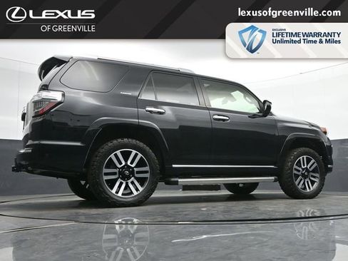 Used 2022 Toyota 4Runner Limited RWD image 37