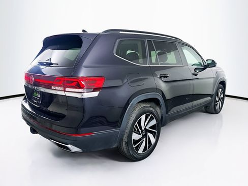 Used 2025 Volkswagen Atlas SE image 9