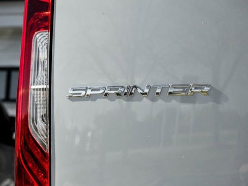 New 2025 Mercedes-Benz Sprinter 2500 image 9
