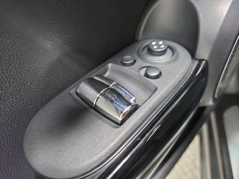 Used 2015 MINI Cooper S FWD image 23