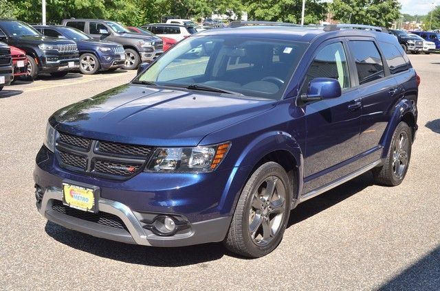 Used 2017 Dodge Journey Crossroad w/ Popular Equipment Group AWD/4WD image 4