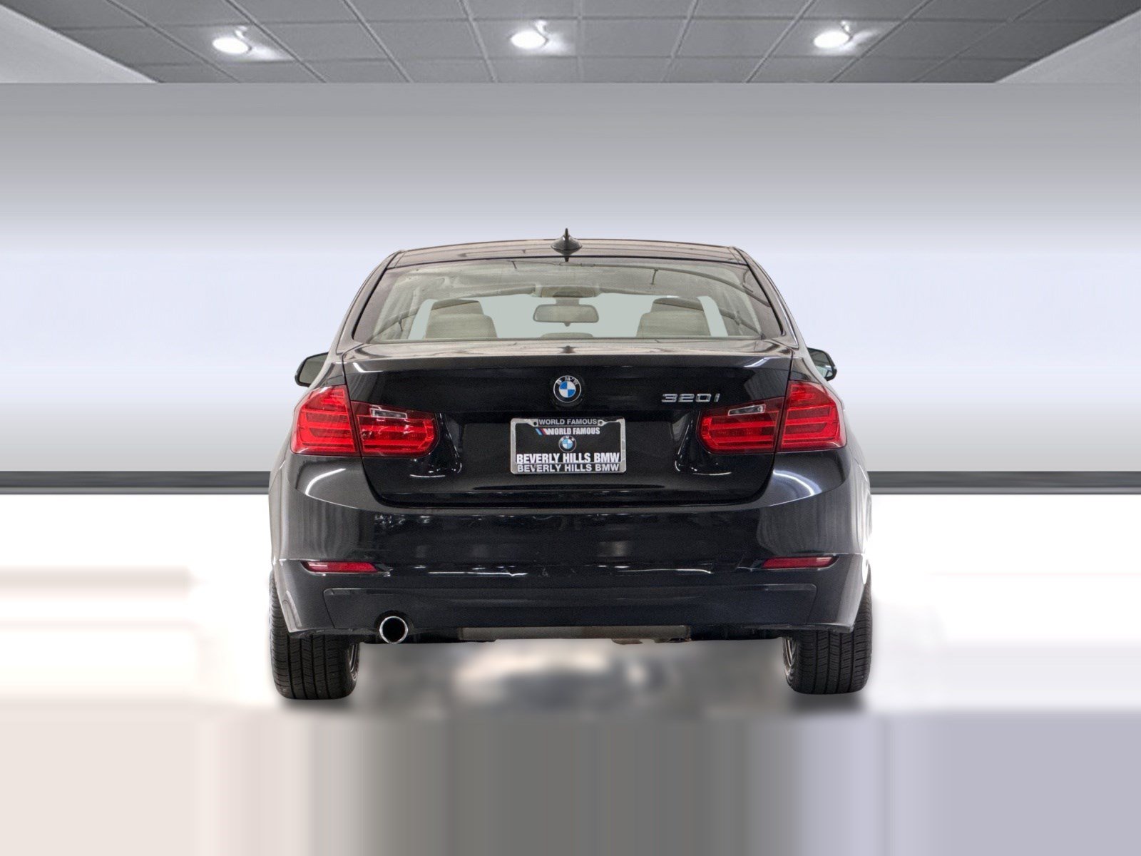 Used 2013 BMW 320i Sedan RWD image 10