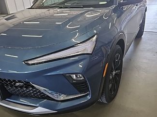 Used 2025 Buick Envista Sport Touring video 1