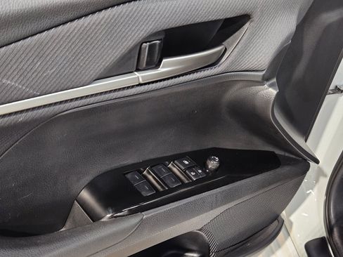 Certified 2025 Toyota Camry SE image 21