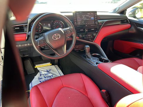 Used 2023 Toyota Camry XSE image 18