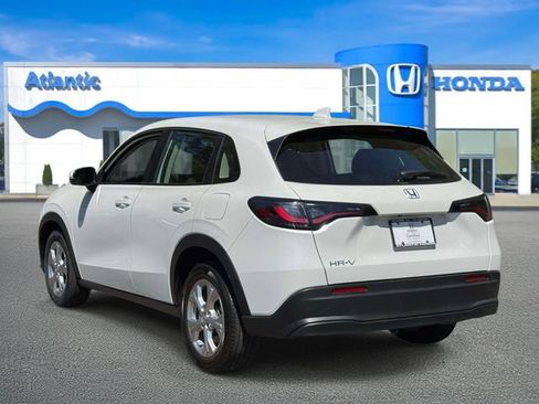 Certified 2023 Honda HR-V LX image 6
