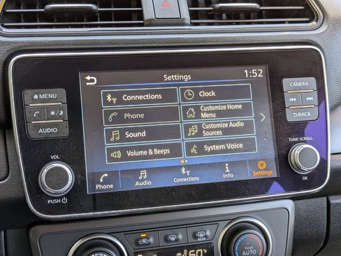 Used 2025 Nissan Leaf S FWD image 18