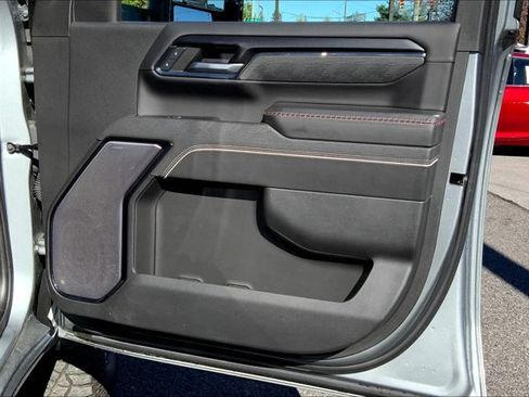 Used 2024 GMC Sierra 2500 AT4X image 24