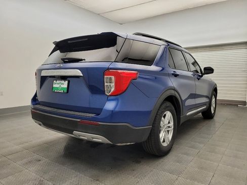 Used 2021 Ford Explorer XLT w/ Equipment Group 202A image 9