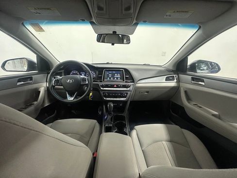 Used 2018 Hyundai Sonata SE w/ Cargo Package image 22