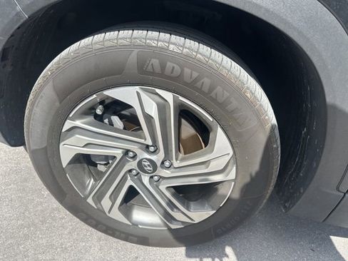 Used 2021 Hyundai Santa Fe SEL w/ Convenience Package image 7