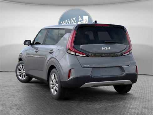 New 2025 Kia Soul LX image 4
