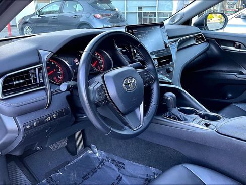 Used 2023 Toyota Camry XSE FWD image 17