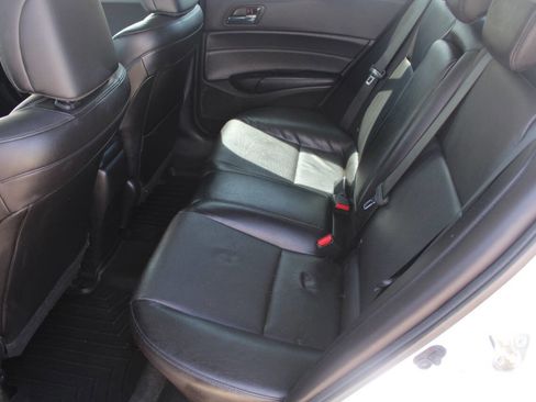 Used 2017 Acura ILX image 10