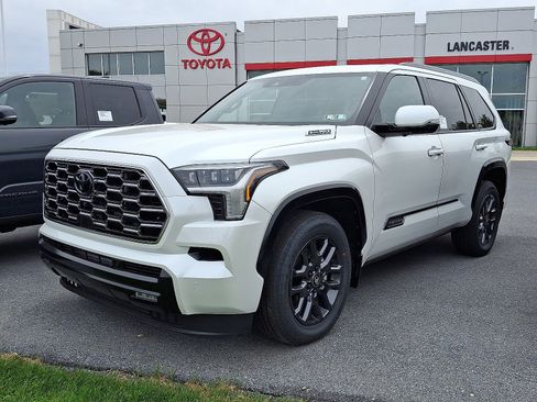 New 2026 Toyota Sequoia Platinum AWD/4WD image 3
