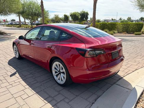 Used 2022 Tesla Model 3 RWD image 4