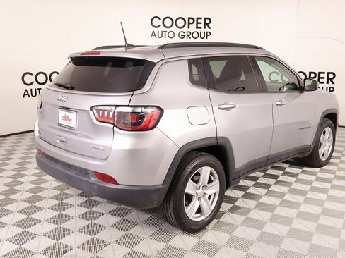 Used 2022 Jeep Compass Latitude image 19