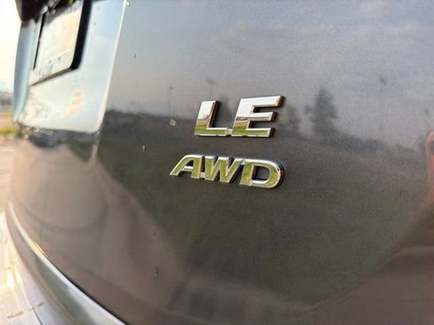 Used 2016 Toyota RAV4 LE AWD/4WD image 23