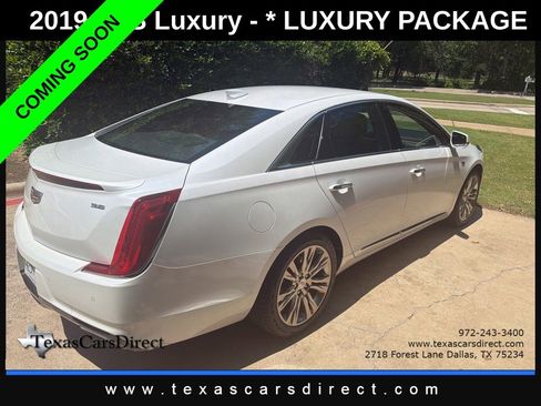 Used 2019 Cadillac XTS Luxury w/ Driver Awareness Package FWD image 3