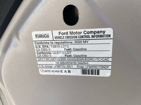 Used 2020 Ford Explorer XLT w/ Comfort Package AWD/4WD image 34