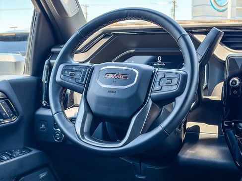 Certified 2025 GMC Sierra 2500 AT4 w/ AT4 Premium Plus Package AWD/4WD image 21
