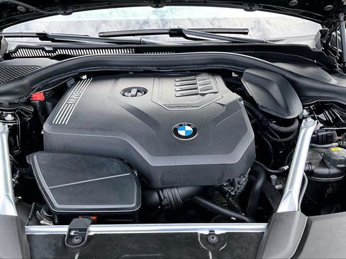 Used 2023 BMW 530i xDrive w/ Premium Package AWD/4WD image 31