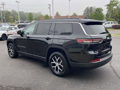 Used 2024 Jeep Grand Cherokee L Limited w/ Luxury Tech Group II AWD/4WD image 5