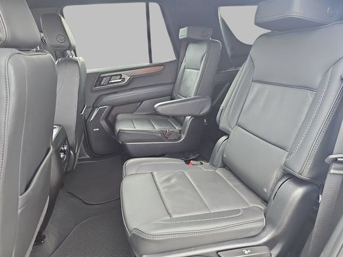 Certified 2025 GMC Yukon Denali AWD/4WD image 19