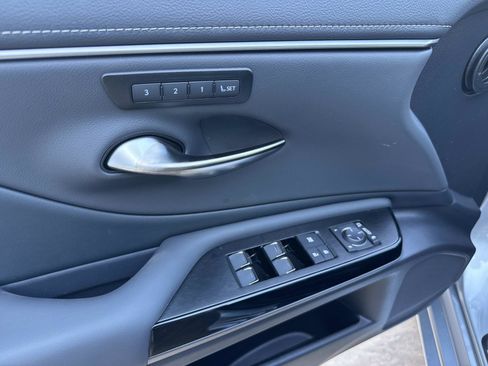 New 2025 Lexus ES 350 w/ Premium Package image 19
