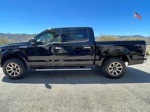 Used 2018 Ford F150 XLT w/ Equipment Group 302A Luxury RWD image 8